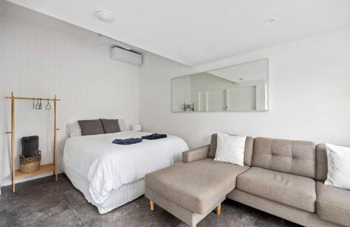 Sunshine Beach Apartment | Henderson St, Studio apt