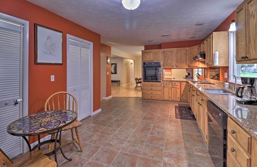 Hendersonville House | Hendersonville Home w/Fire Pit: 5 Mi to Downtown!
