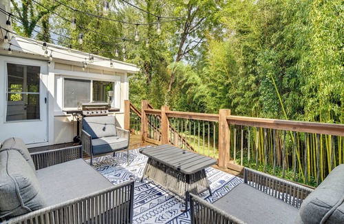Druid Hills Cottage | Hendersonville Haven w/Fire Pit, Grill, Deck!