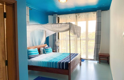Entebbe Hotel | Hendo Hotel