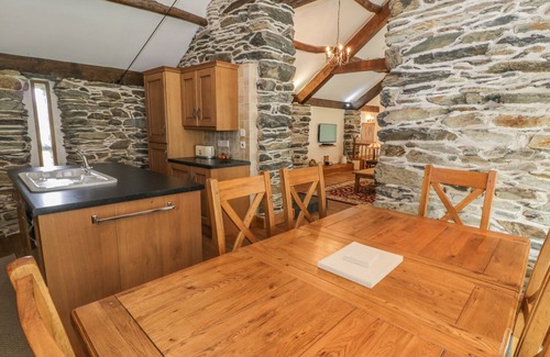 Fairbourne Cottage | Hendoll Barn
