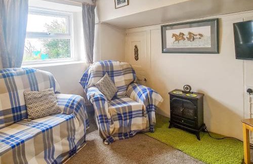 Rhiw House | Hendy