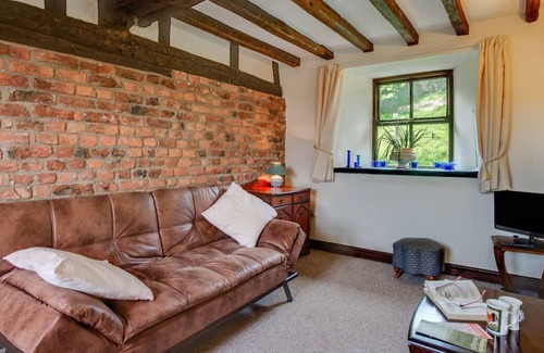 Denbigh House | Hendy in the beautiful Denbigh