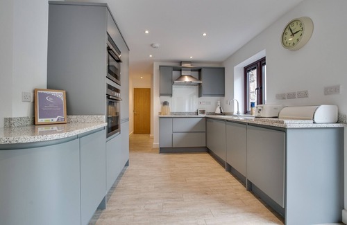 Bodorgan House | Hendy Marian - Four Bedroom House, Sleeps 8