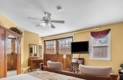 Napa Bed & Breakfast | Hennessey House