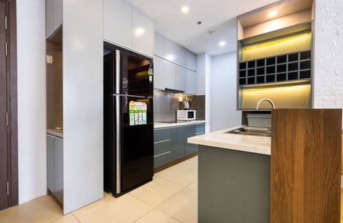 Tan Thuan Dong Apartment | Henry Home - RiverGate Residence