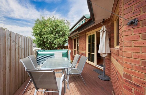 Balwyn Apartment | Henry Street Balwyn.