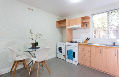 Shenton Park Apartment | Hensman 5 Shenton Park Apartment