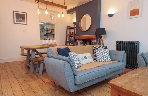 Porthmadog Cottage | Heol Madog