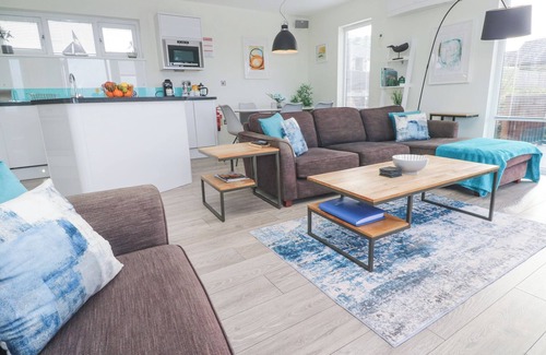 Portreath Cottage | HEPWORTH, family friendly, character holiday cottage in Portreath