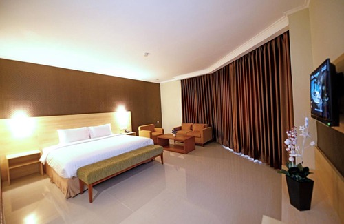 Balikpapan Hotel | Her Hotel & Trade Centre Balikpapan