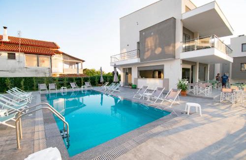 Nea Iraklia Apartment | Heraclea Luxury Suites