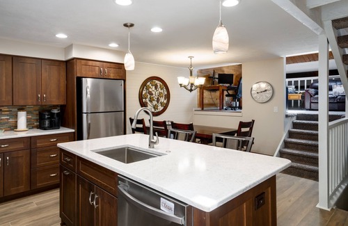 Steamboat Springs House | Herbage E2 Townhouse Near Mountain Base by RedAwning
