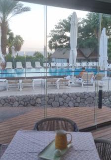Eilat Hotel | Herbert Samuel Royal Shangri-La Eilat