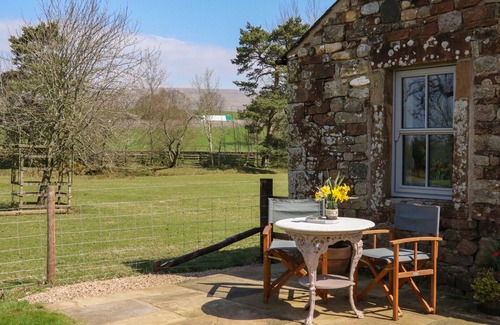 Appleby-in-Westmorland Cottage | HERDIE HIDEAWAY, pet friendly in Appleby-In-Westmorland