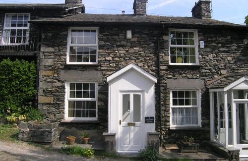 Troutbeck Bridge House | Herdwick Cottage