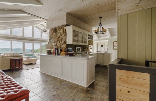 Smithville Ski Chalet | Here Comes The Sun Center Hill Lake