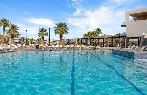 St. George Apartment | Here Comes the Sun condo