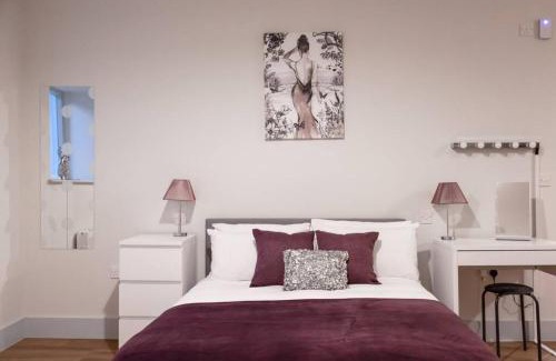 Hereford Apartment | Hereford City Centre - Apartment 2, Isabella House - Modern Apartment In The Heart of The City - Sleeps 2 Guests - Hosted by RENTMYHOUSE