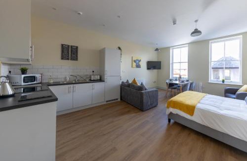 Hereford Apartment | Hereford City Centre - Apartment 6, Isabella House - Modern Apartment In The Heart of The City - Sleeps 4 Guests - Hosted by RENTMYHOUSE