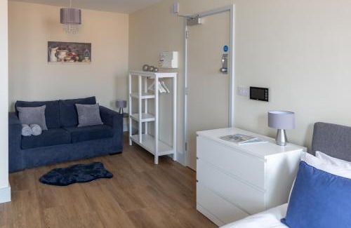 Hereford Apartment | Hereford City Centre - Apartment 7, Isabella House - Modern Apartment In The Heart of The City - Sleeps 2 Guests - Hosted by RENTMYHOUSE