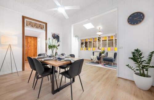 Highgate Hill House | Heritage 5BR Queenslander- Walk to CBD&South Bank, 3 Parking