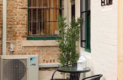 Woolloomooloo House | Heritage Charm | Free Parking | 5min Finger Wharf