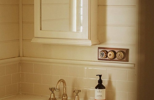 Grose Vale Other | Heritage Farmhouse With Fireplace and Pool