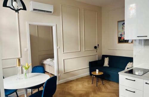 Palace District Apartment | Heritage Hideaway Budapest