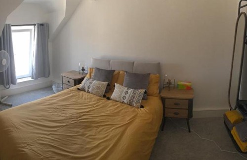 Pembroke Dock Bed & Breakfast | Heritage Holiday Accommodation