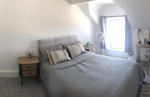 Pembroke Dock Bed & Breakfast | Heritage Holiday Accommodation