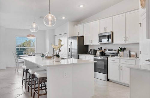 Punta Gorda Condo | Heritage Landing Golf Club 27 night minimum 2 Bedroom Condo