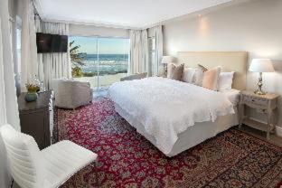 Voelklip House | Hermanus Beachfront Lodge - Solar Power