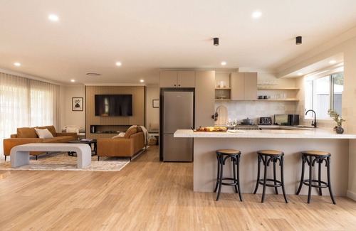 Pokolbin Hotel | Hermitage Lodge