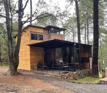 Tapalpa House | Hermosa Cabaña Inmersa en el Bosque de Tapalpa