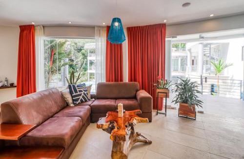 Jaco Apartment | Hermosa Wave A2 & B2