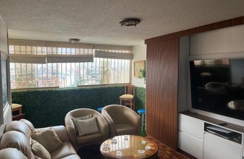 Chacao Apartment | Hermoso apto con vista al Ávila