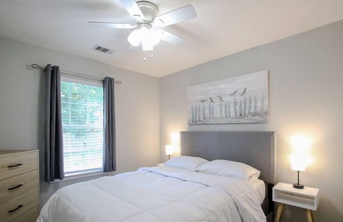 Pooler House | Hero House*3BR/2BA*Pet Friendly