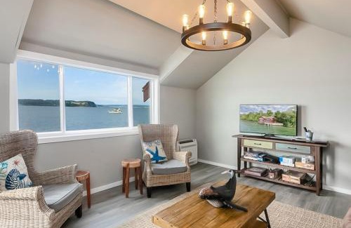 Coupeville House | Heron House on the Cove