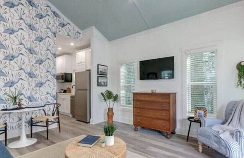 Thunderbolt Cottage | Herrin Hideout - in the heart of the Lowcountry