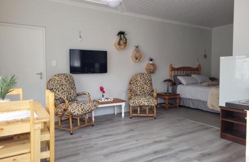 Bredasdorp Apartment | Heuning Nessie