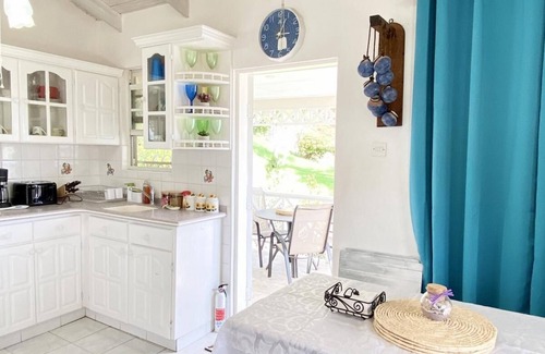 Saint Peter Parish Apartment | Heywoods 146
