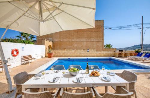 Ta' Għammar Villa | Hgieri Holiday Home