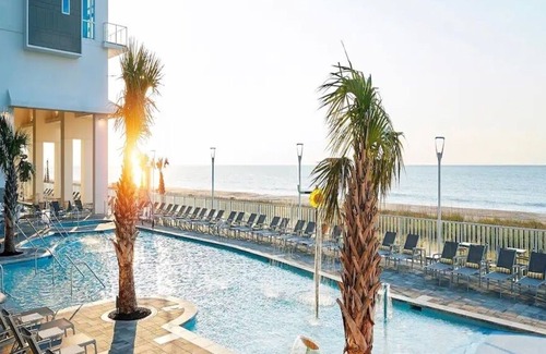 Downtown Myrtle Beach Villa | HGVC Ocean Enclave, cozy 1 bedroom August 19-26, Instantly Reserve!