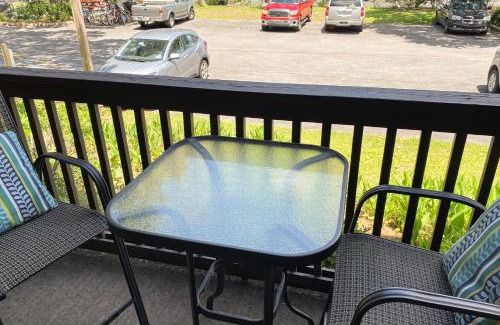 Folly Field Apartment | HH Beach & Tennis 7C