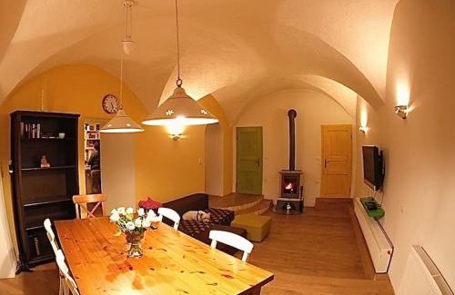 Radovljica Apartment | Hiša Linhart Apartment