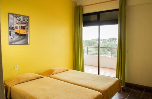 Caparica Hostel | HI Almada - Pousada Juventude - Hostel