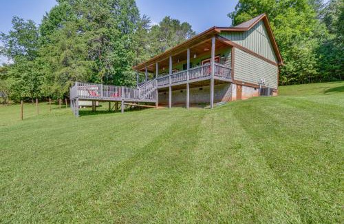 Hiawassee House | Hiawassee Cabin Near Lake Chatuge and AT Trailheads