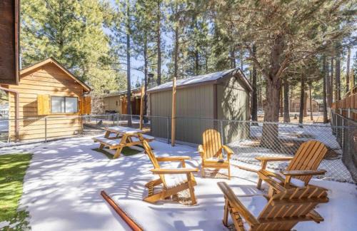 Woodlands House | Hibernation station Outdoor Area & Pet Friendly!
