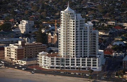Strand Apartment | Hibernian Towers